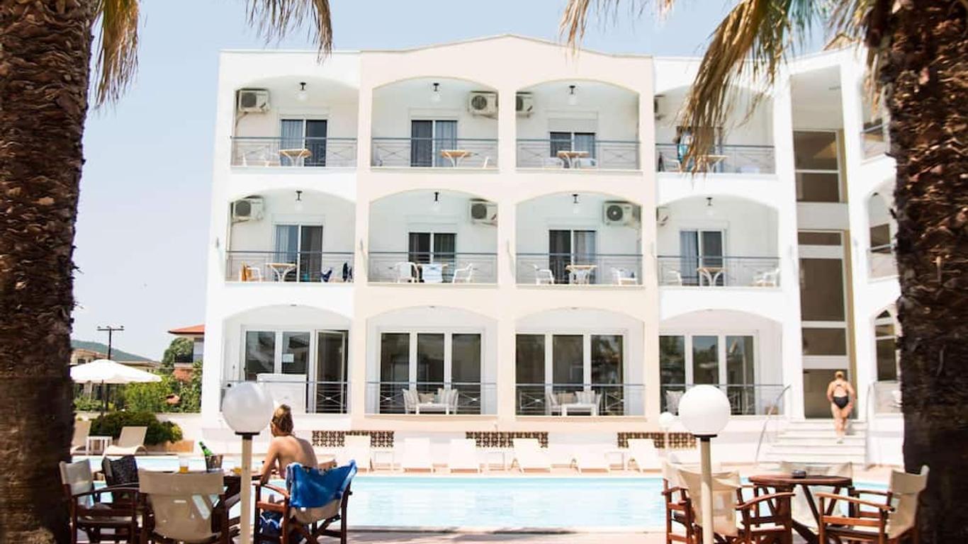 Stavros Beach Hotel
