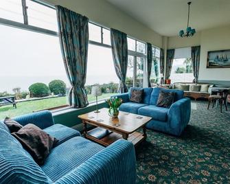 The Cliff Hall - Shanklin - Living room