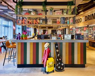Moxy Kupferzell Hohenlohe - Kupferzell - Bar