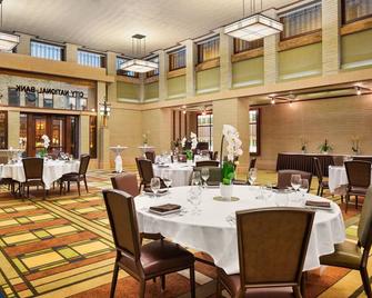 Historic Park Inn - Mason City - Restaurante