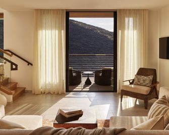 The Lodge At Blue Sky - Wanship - Living room