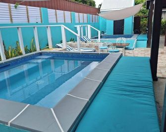 Blr Beach Villas #6 - Oistins - Pool