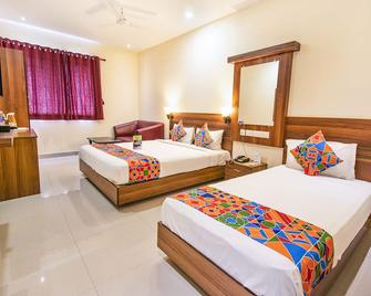 Fabhotel Thejas Paaradise - Coimbatore - Habitación