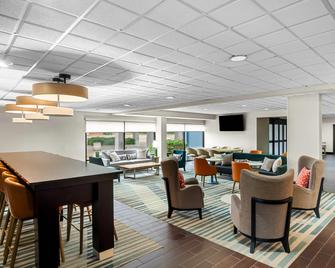 Comfort Inn - Cadillac - Lounge