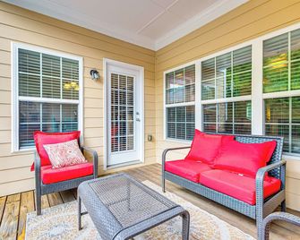 3 Mi to Avalon: Townhome w/ Balcony in Alpharetta! - Alpharetta