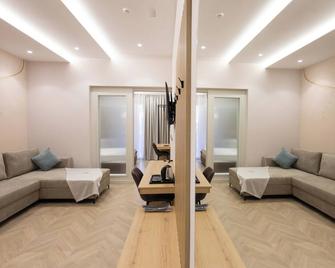 Nayel Hotel - Durrës - Sala de estar