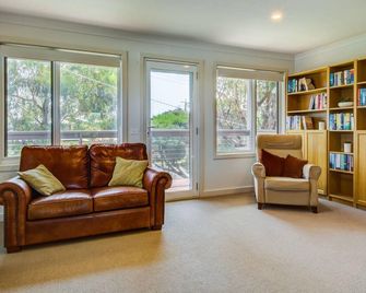 One 20 Seven - Cape Woolamai - Stue