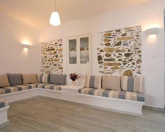 Panorama Hotel - Naxos - Living room