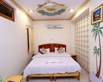 Hotel Marudhar - Bikaner - Bedroom
