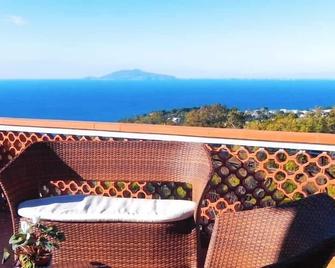 B&B Il Grappolo - Anacapri - Balcón