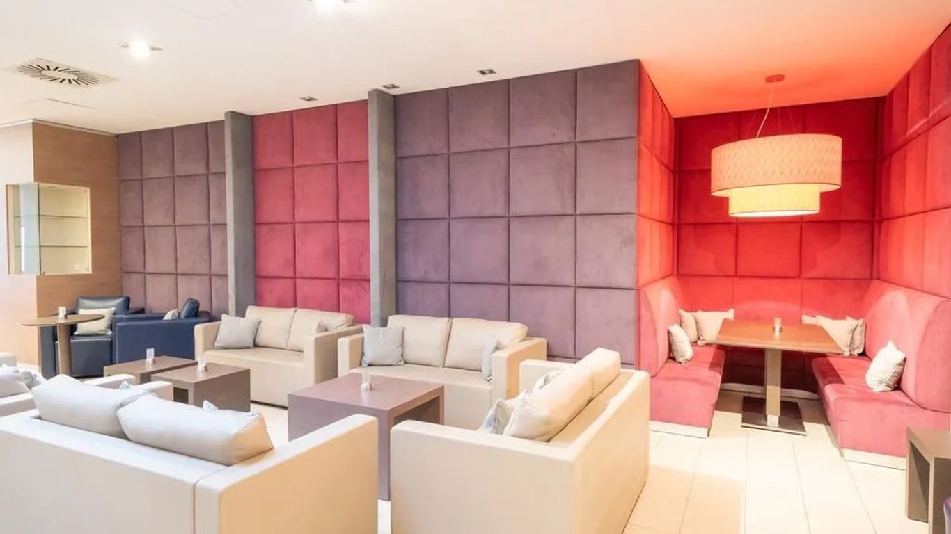 هوتل أورانجيري