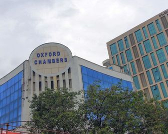 Treebo Trend Oxford - Mumbai - Building