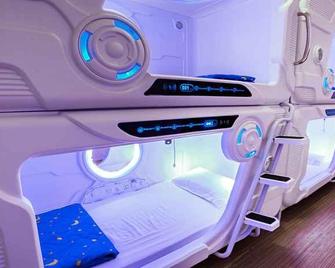 Spacepod@com - Singapore