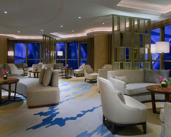 Sheraton Zhanjiang Hotel - Zhanjiang - Sala d'estar