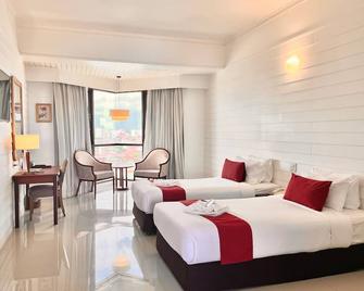 Napalai Hotel - Udon Thani - Phòng ngủ