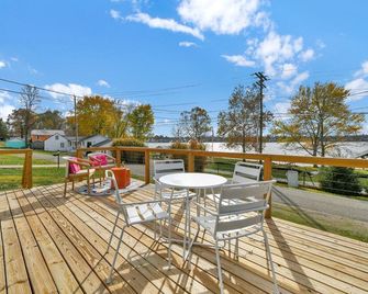 Lakeside Haven - Thornville - Balcony