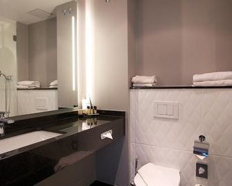 Europa Style - Fráncfort - Baño
