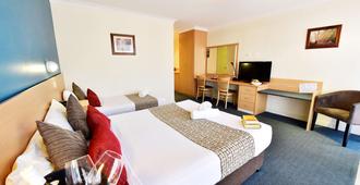 Diplomat Motel Alice Springs - Alice Springs - Bedroom
