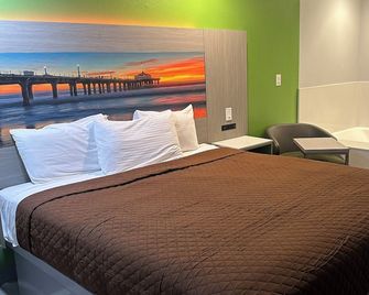 Garden Inn - San Gabriel - Bedroom