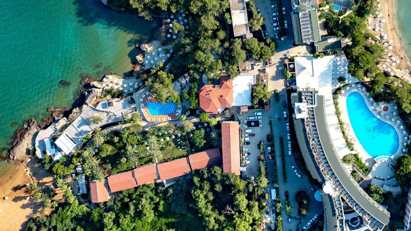 Alara Star Hotel