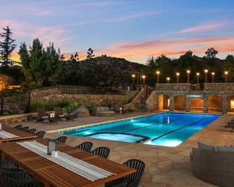 15 Acre Luxury Estate in San Diego - Poway - Pool