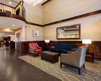 Comfort Suites - North Brunswick - Lobby