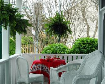 Barclay Cottage Bed and Breakfast - Virginia Beach - Ban công