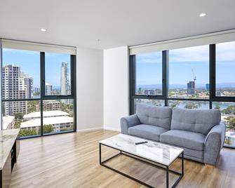 Ruby Gold Coast By Serain - Clear Island Waters - Living room