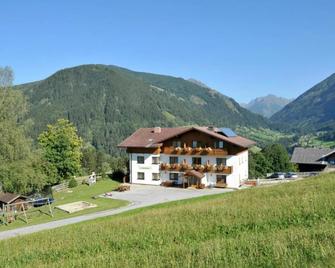 Urlpoldhof - Rohrmoos - Bina