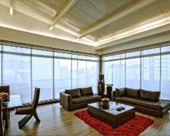 Habitat Suites Hotel - Pereira - Phòng khách
