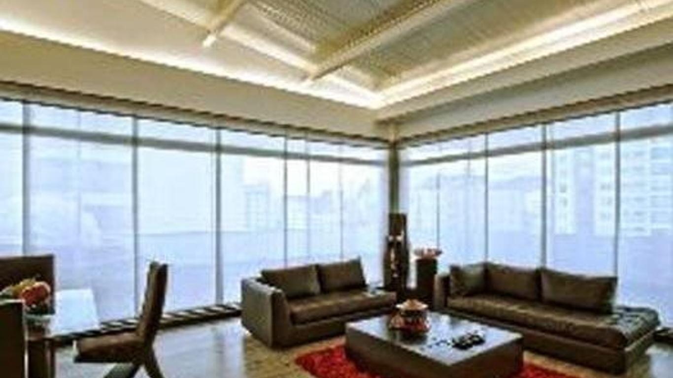 Habitat Suites Hotel