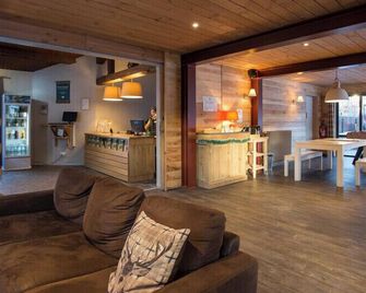 Huttopia Bourg St Maurice - Bourg-Saint-Maurice