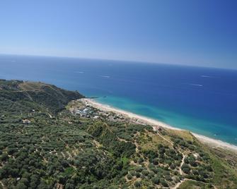 Villaggio Turistico Elea - Ascea