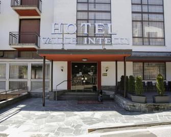 Hotel Valle Intelvi - San Fedele Intelvi - Building