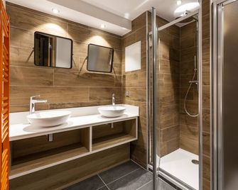 Hotel Base Camp Lodge - Bourg-Saint-Maurice