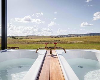 Rest at BoxGrove - Bathurst