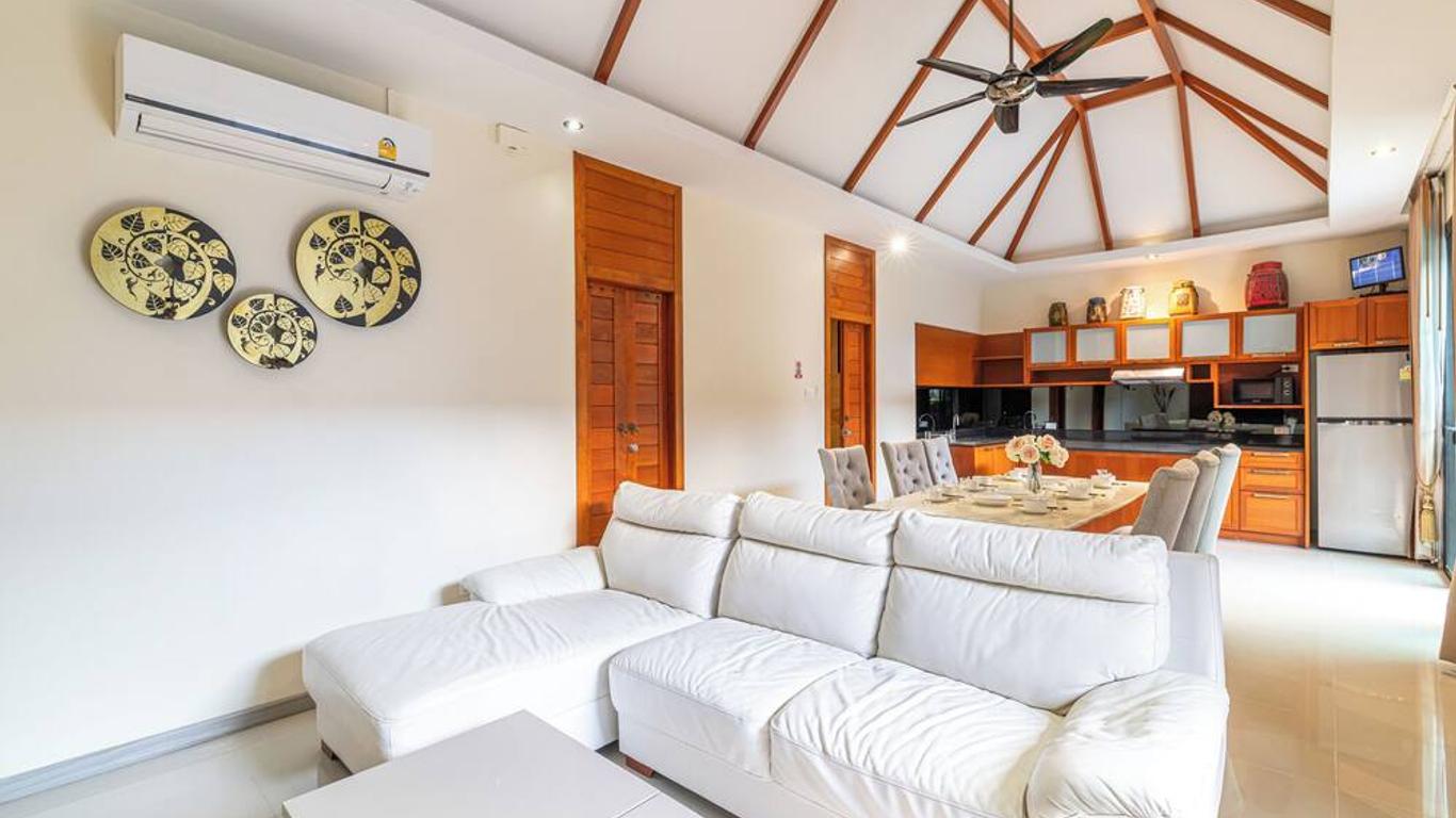 ميت هوليداي هوتل