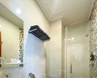 Hotel 88 Embong Kenongo by WH - Surabaya