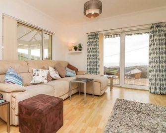 Surf View, Woolacombe - Woolacombe - Living room