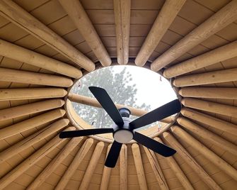 Bristlecone Yurt at Aspen Ridge Cabins - South Fork