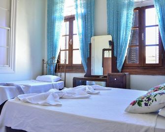 Zeynep Hanim Konukevi - Ayvalık - Habitación