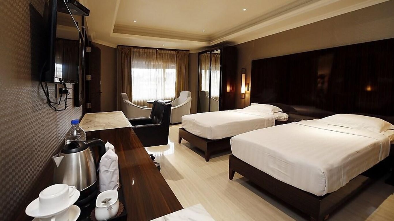 Hotel Park Residency