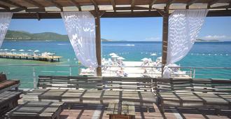 Blue Dreams Resort & Spa - Bodrum - Beach