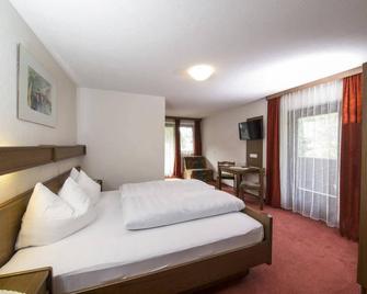 Hotel juenmi - Sillian - Bedroom