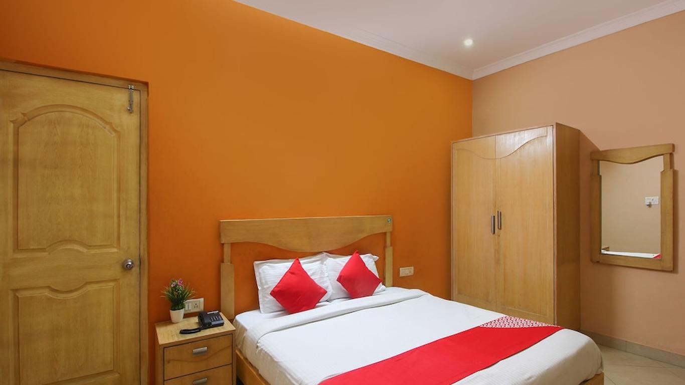 OYO 18488 Hallmark Begumpet