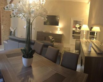 Le Rendez Vous des Anges - Beaune - Dining room