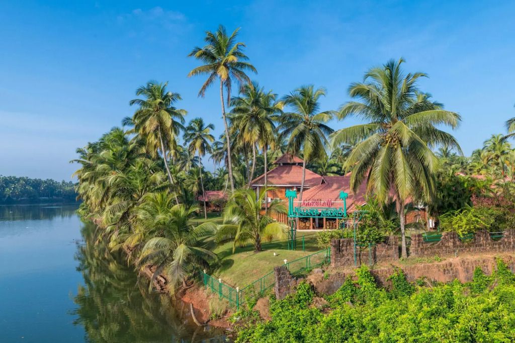 Sree Gokulam Nalanda Resorts - Neeleshwar - Vista del exterior