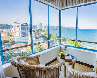 Yasaka Saigon Nha Trang Hotel - Nha Trang - Balcón