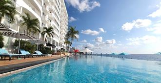 Coral Princess Hotel & Dive Resort - Cozumel - Pool