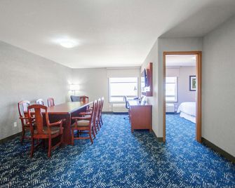 Four Points by Sheraton Saskatoon - Saskatoon - Dining room